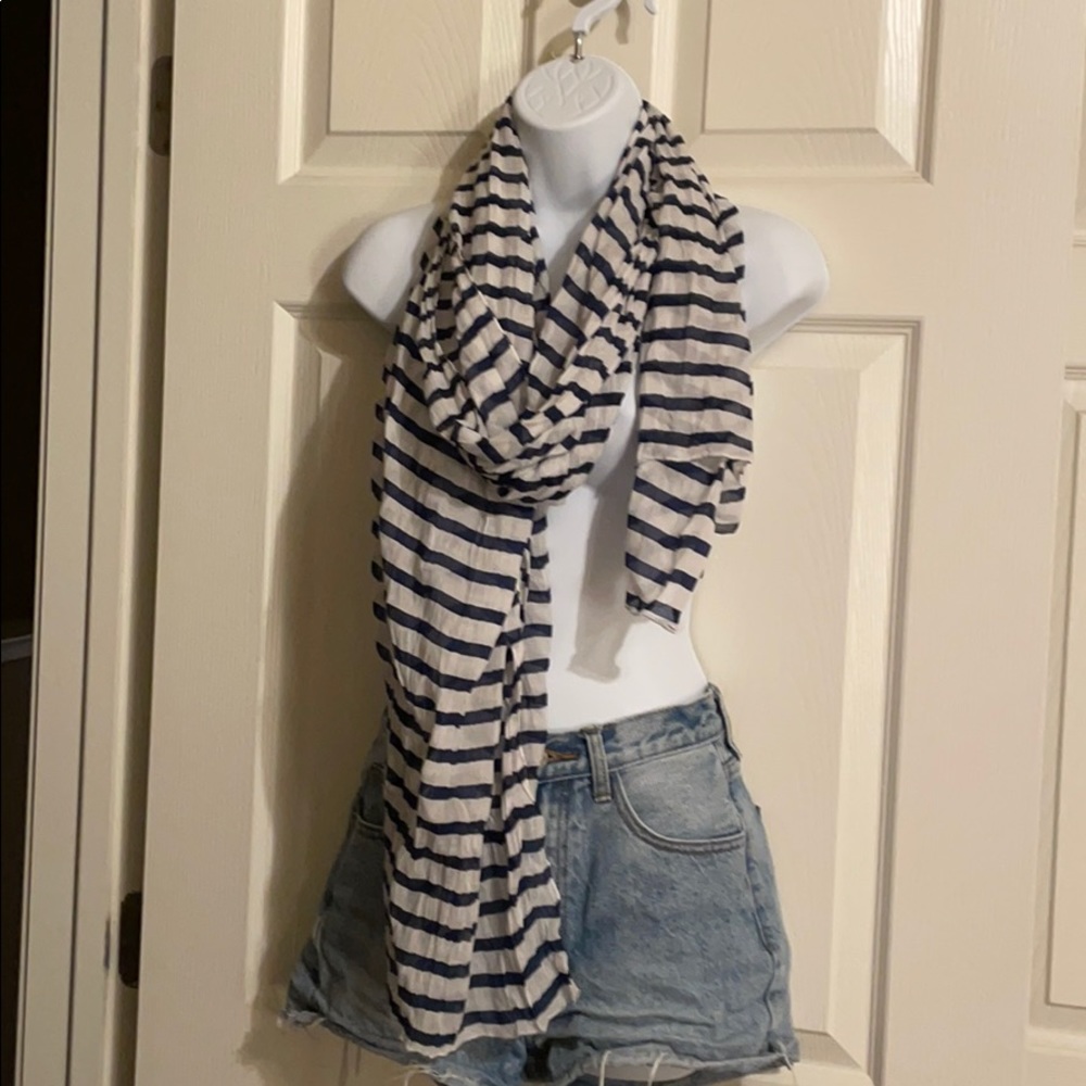 H&M Fashion Scarf